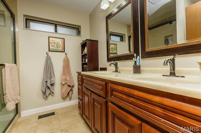 $385,000 | 2721 Heritage Landing, St. Charles, MO 63303