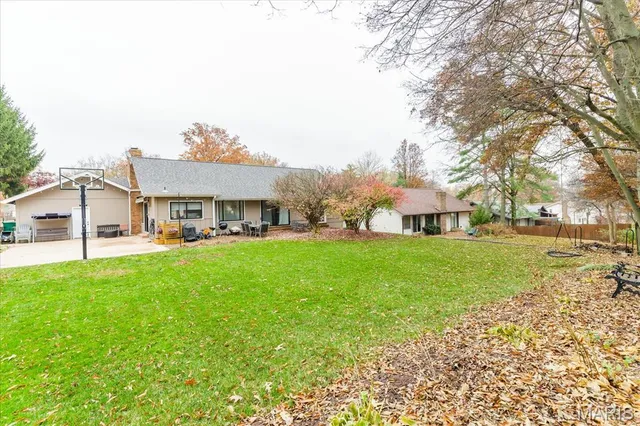 $385,000 | 2721 Heritage Landing, St. Charles, MO 63303