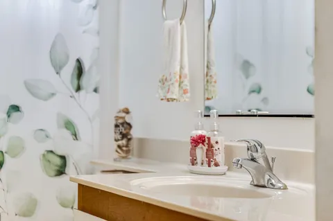 $998,000 | 1088 Mamalu Place, Makawao, HI 96768