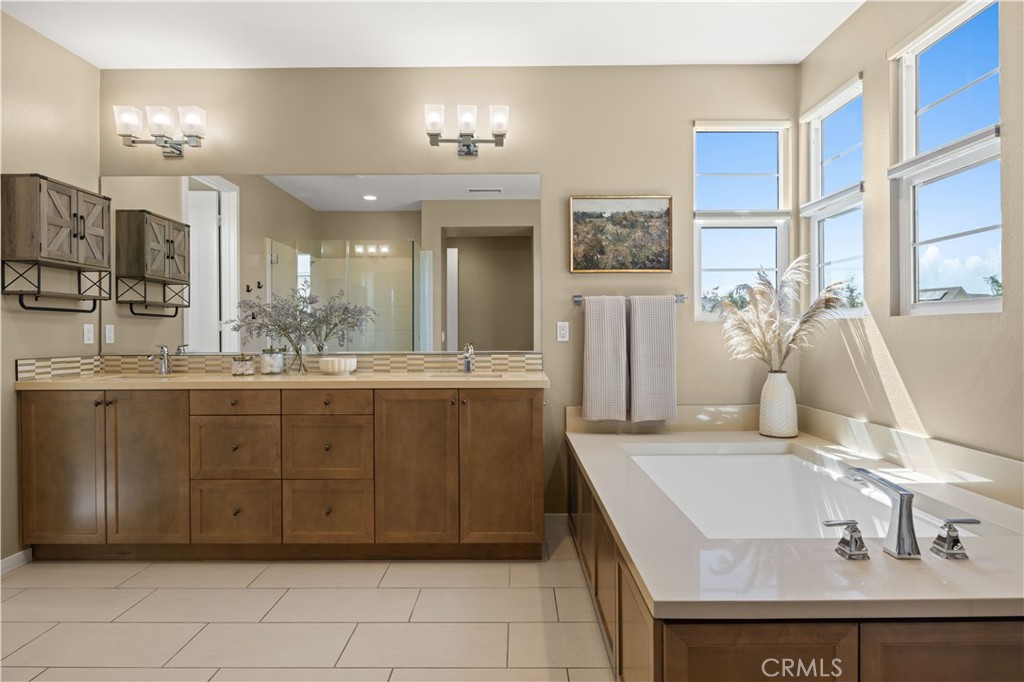 8 Alienta Lane Rancho Mission Viejo, CA 92694 - Photo 24 of 70
