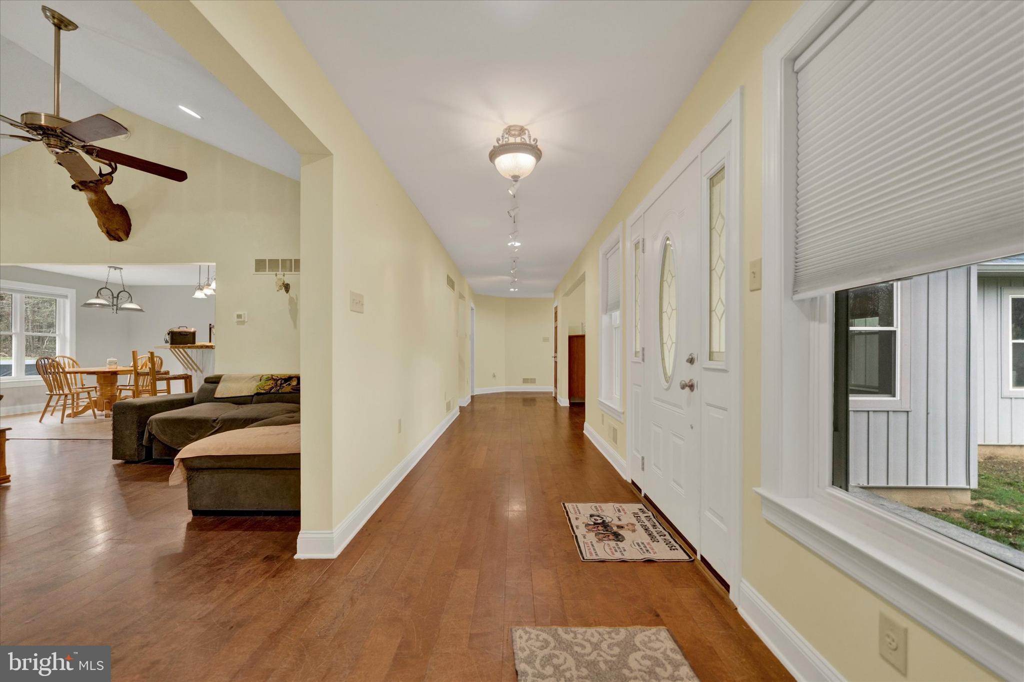 181 Fort Road Bernville, PA 19506 - Photo 19 of 43 Hallway