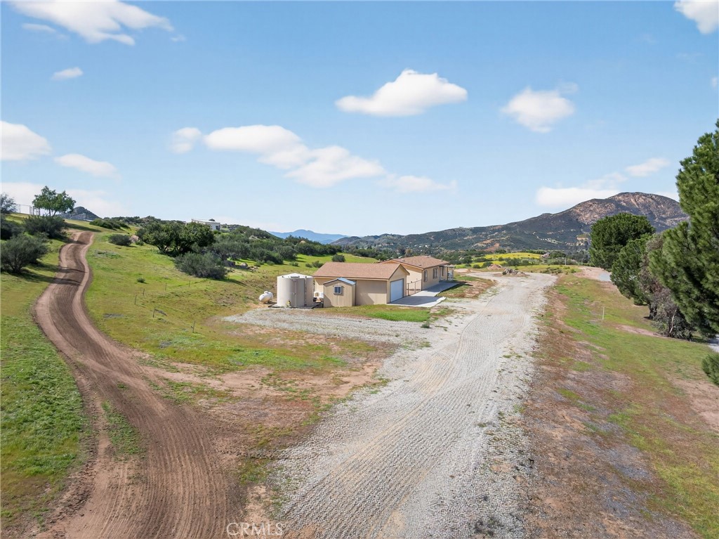 39230 Grassy Road Temecula, CA 92592 - Photo 32 of 34