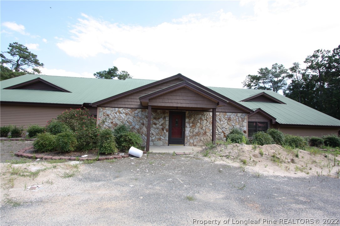 680 Old Landing Road Maxton, NC 28364 - Photo 2 of 30 Gallery Image 2