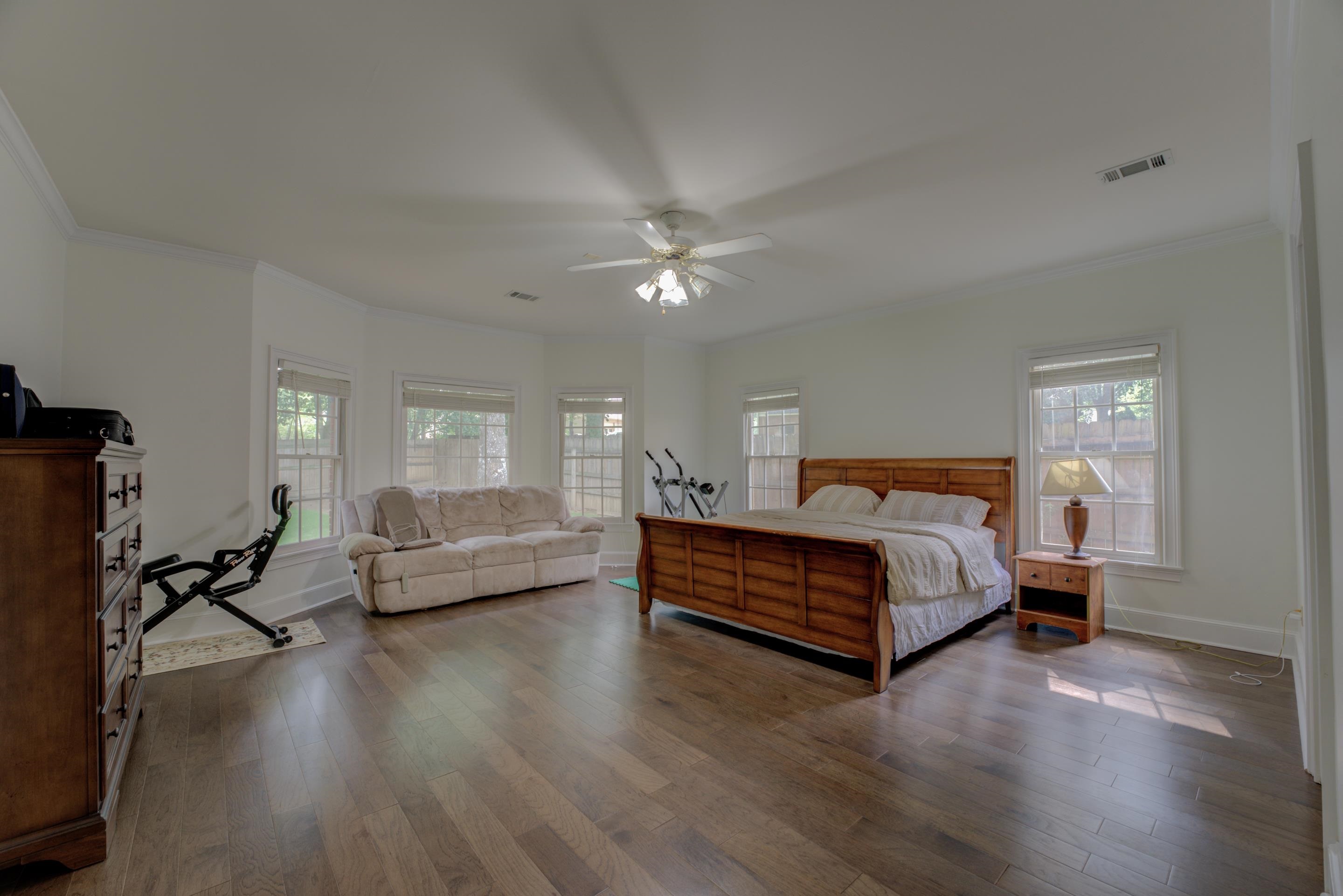 790 Roehampton Court Collierville, TN 38017 - Photo 12 of 29 Gallery Image 12