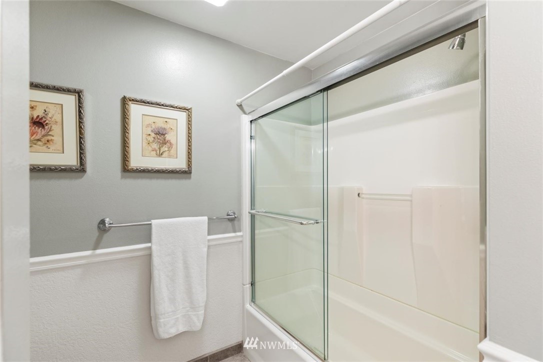 15810 3rd Avenue Southeast Bothell, WA 98012 - Photo 20 of 40 Gallery Image 20