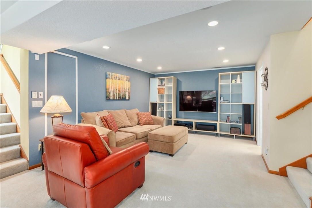 15810 3rd Avenue Southeast Bothell, WA 98012 - Photo 21 of 40 Gallery Image 21