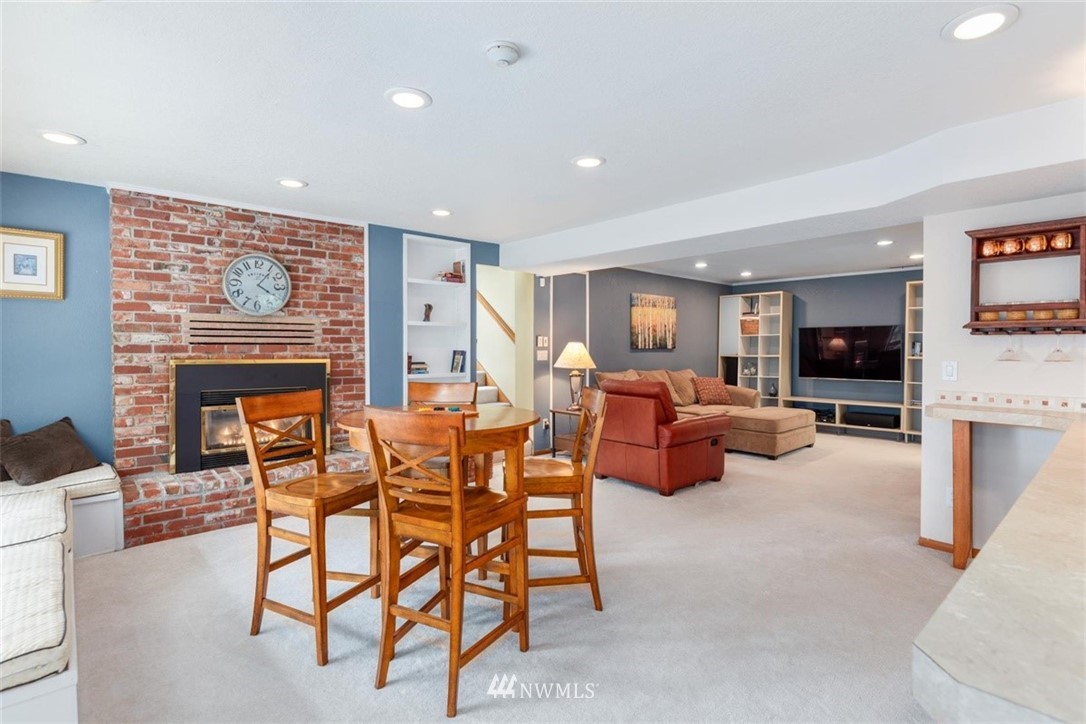 15810 3rd Avenue Southeast Bothell, WA 98012 - Photo 24 of 40 Gallery Image 24