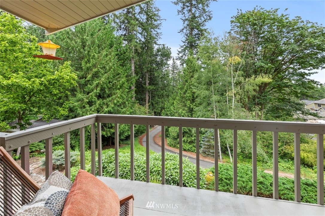 15810 3rd Avenue Southeast Bothell, WA 98012 - Photo 5 of 40 Gallery Image 5