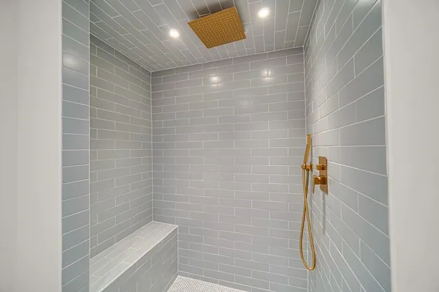 $509,900 | 7636 West Strong Street, Norridge, IL 60706