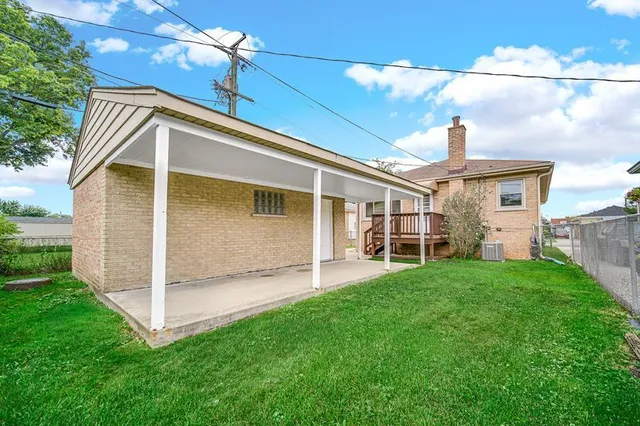$509,900 | 7636 West Strong Street, Norridge, IL 60706