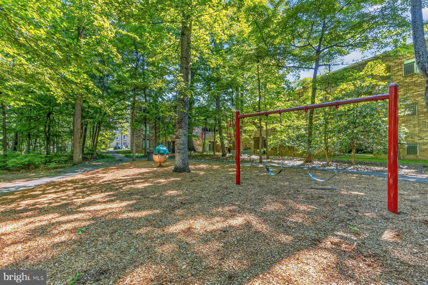 2330 Freetown Court, Unit 4/1B Reston, VA 20191 - Photo 22 of 26 Rear community open space
