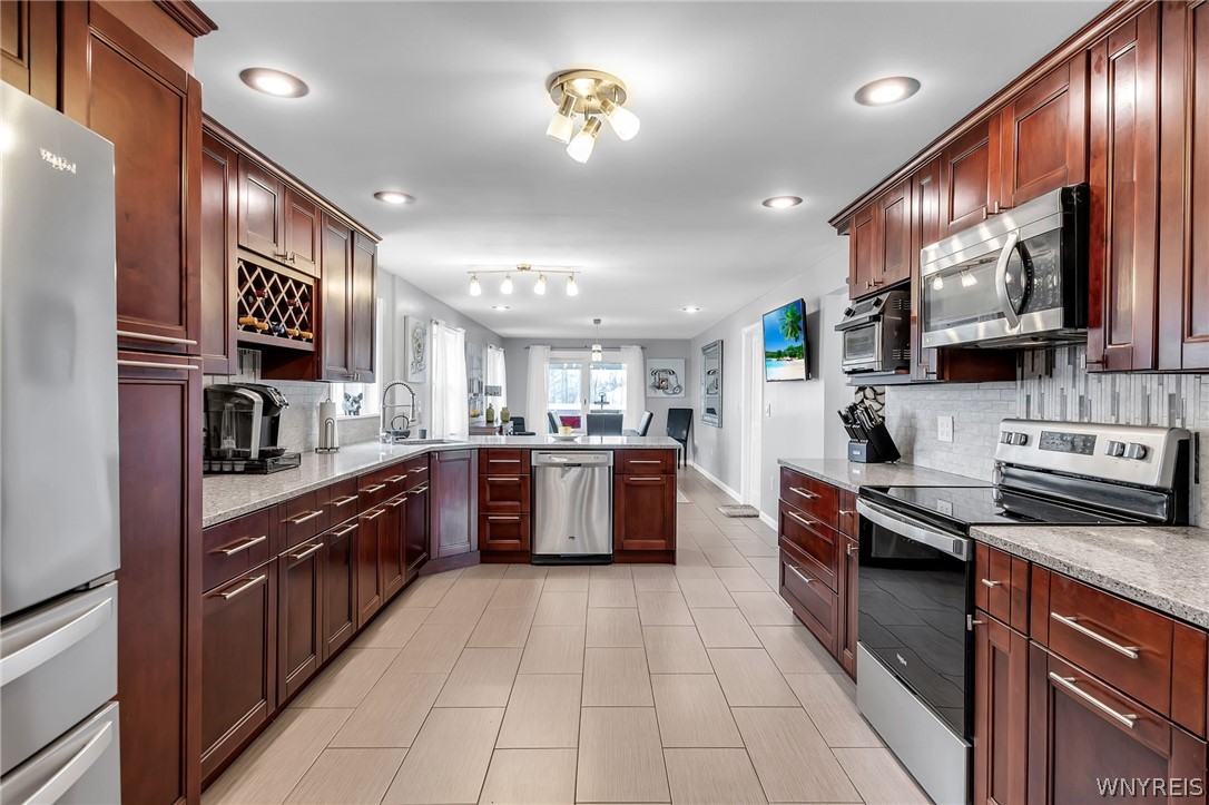 5755 Fisk Road Pendleton, NY 14094 - Photo 13 of 50