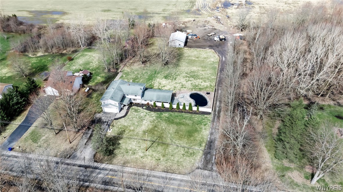 5755 Fisk Road Pendleton, NY 14094 - Photo 3 of 50