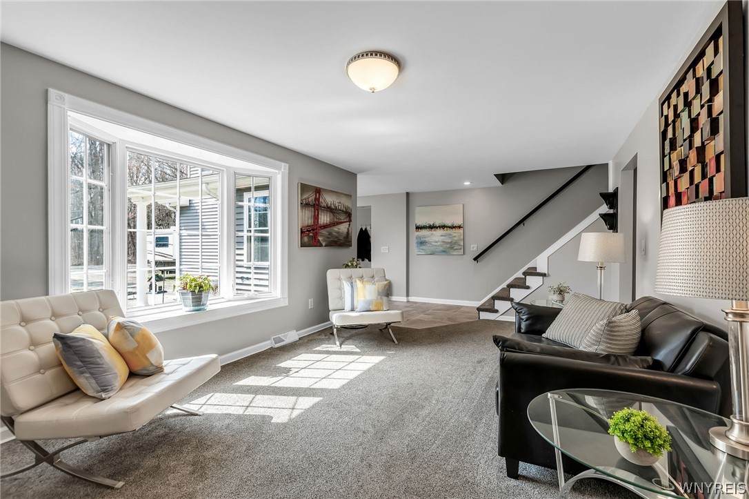 5755 Fisk Road Pendleton, NY 14094 - Photo 9 of 50