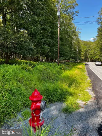 $4,900 | 112 Spruce Court, Hawley, PA 18428