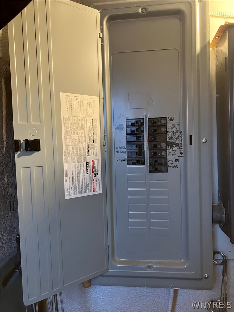 207 Coolidge Road Irondequoit, NY 14622 - Photo 29 of 42