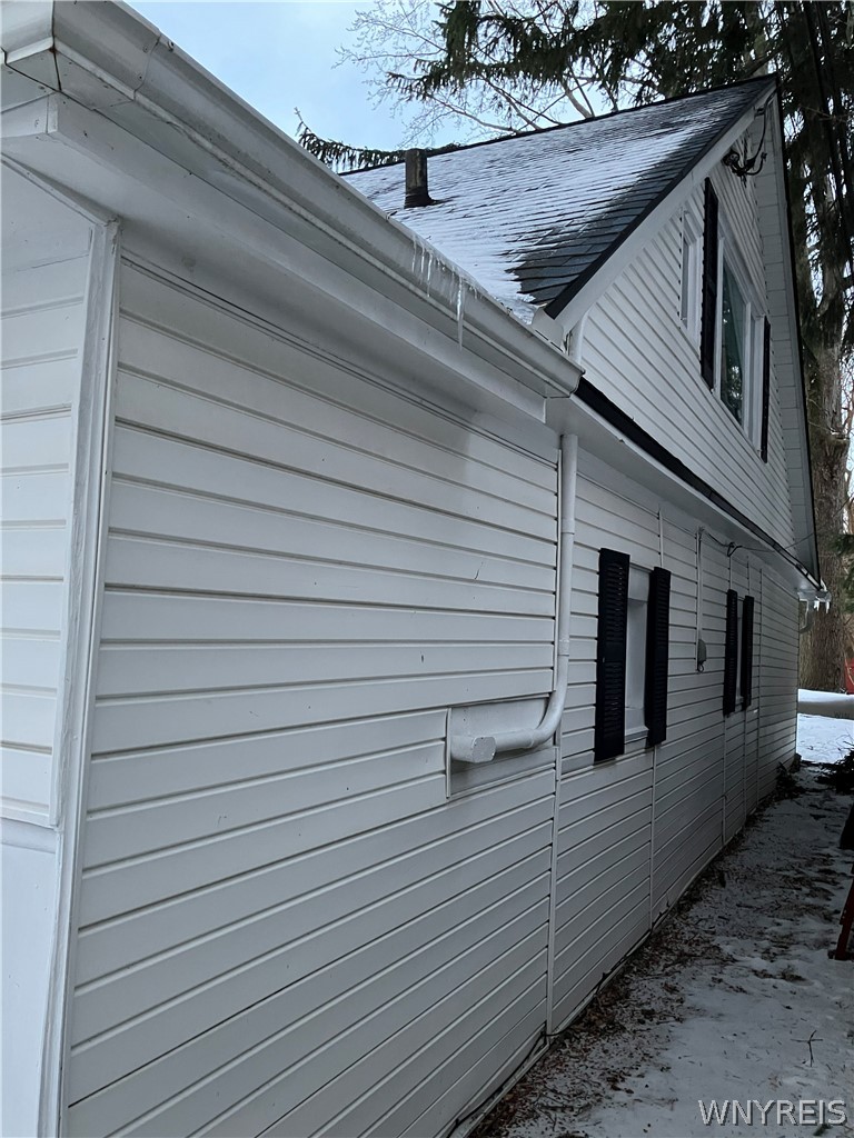 207 Coolidge Road Irondequoit, NY 14622 - Photo 6 of 42