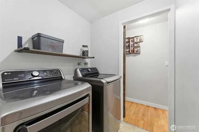 a close view of stove top oven