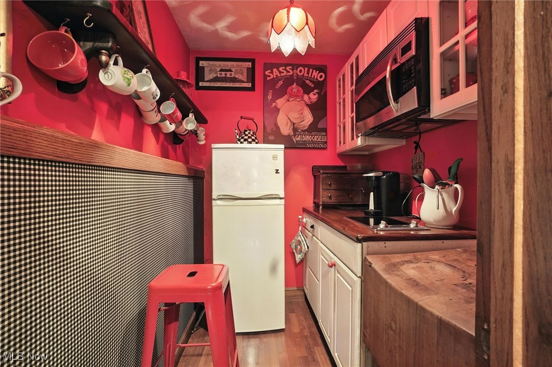 9710 Wilson Mills Road Chardon, OH 44024 - Photo 33 of 50 Lower level kitchenette