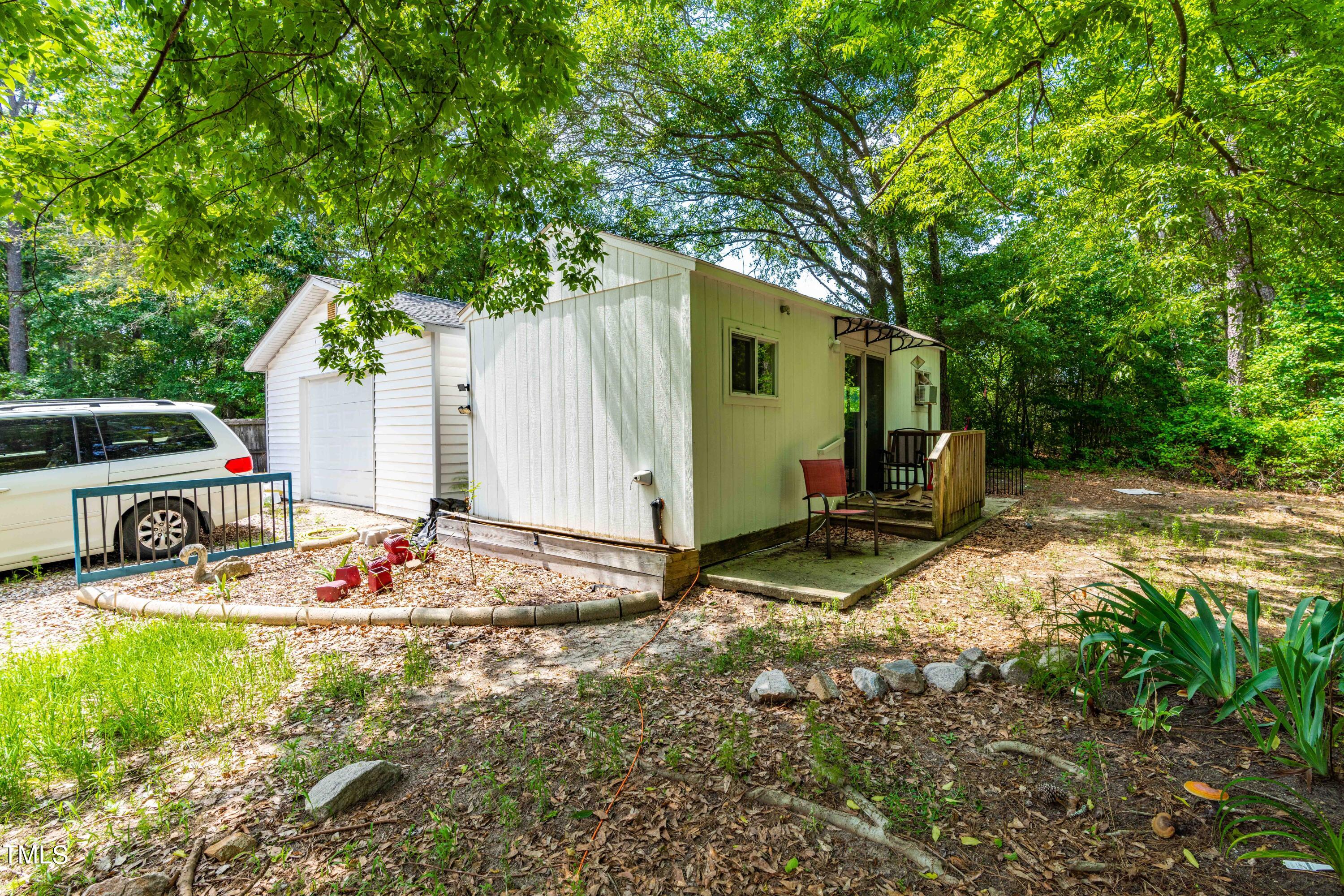 3417 Leonard Road Raleigh, NC 27610 - Photo 22 of 26 22