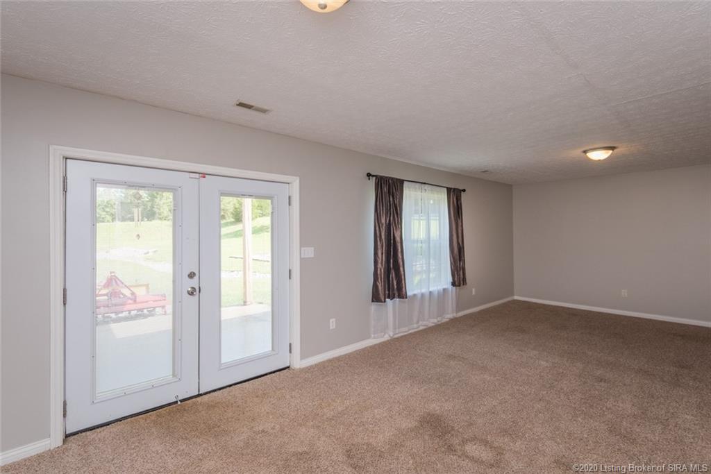 7264 Black Creek Road Elizabeth, IN 47117 - Photo 19 of 33 Gallery Image 19