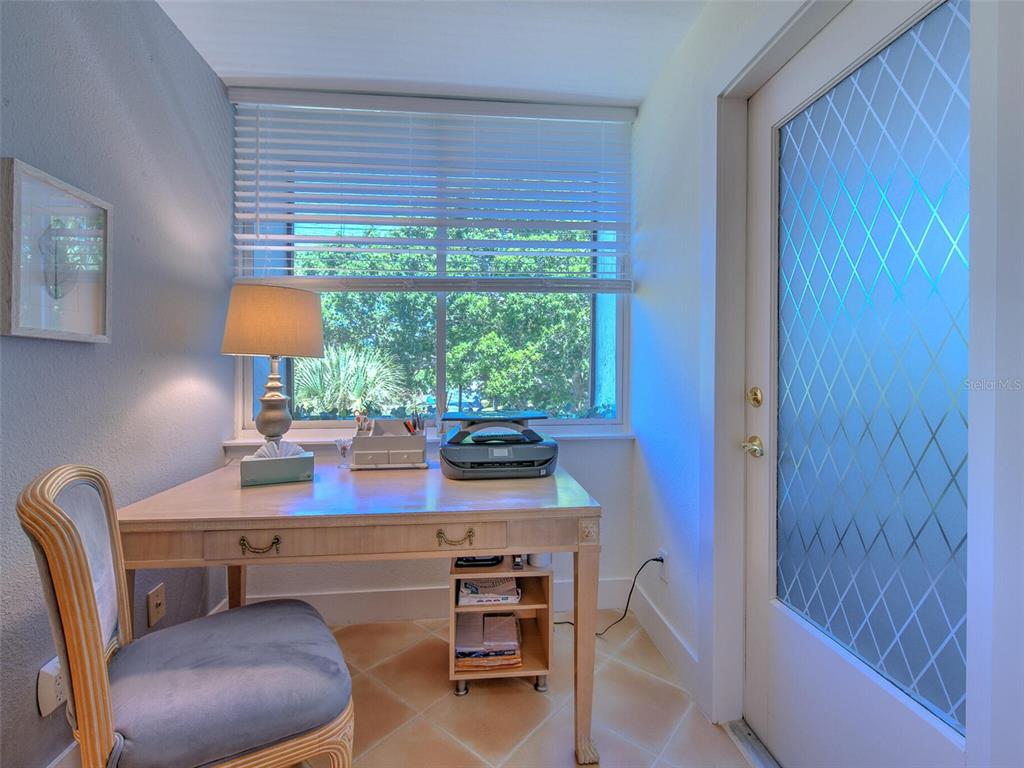 720 Bayport Way, Unit 720 Longboat Key, FL 34228 - Photo 28 of 68