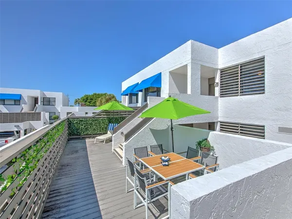 $6,000 | 720 Bayport Way, Unit 720, Longboat Key, FL 34228