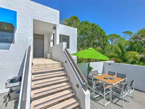 $6,000 | 720 Bayport Way, Unit 720, Longboat Key, FL 34228