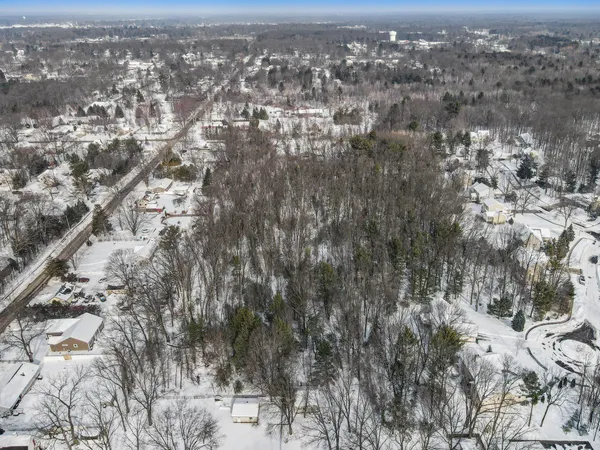 $625,000 | 16200 152nd Avenue, Spring Lake, MI 49456