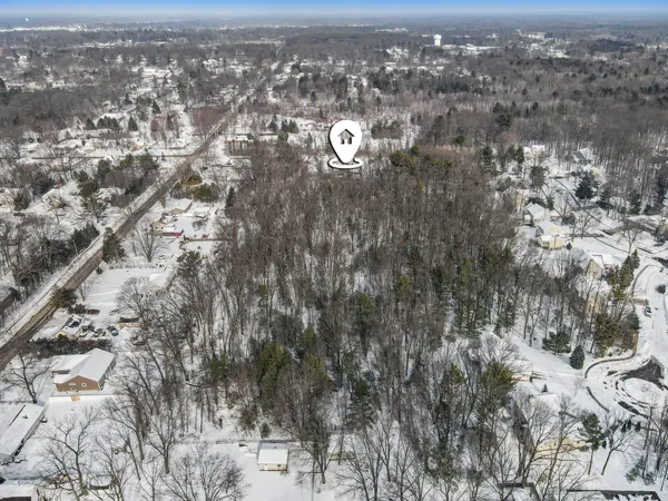 $625,000 | 16200 152nd Avenue, Spring Lake, MI 49456