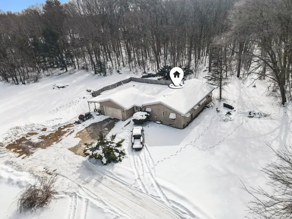 $625,000 | 16200 152nd Avenue, Spring Lake, MI 49456