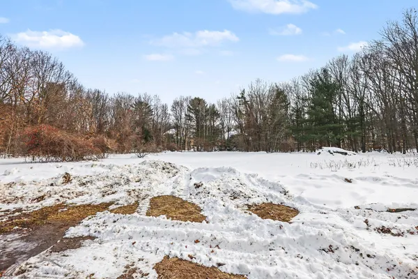 $625,000 | 16200 152nd Avenue, Spring Lake, MI 49456