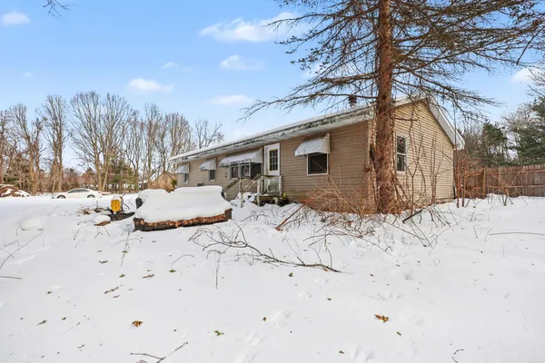 $625,000 | 16200 152nd Avenue, Spring Lake, MI 49456