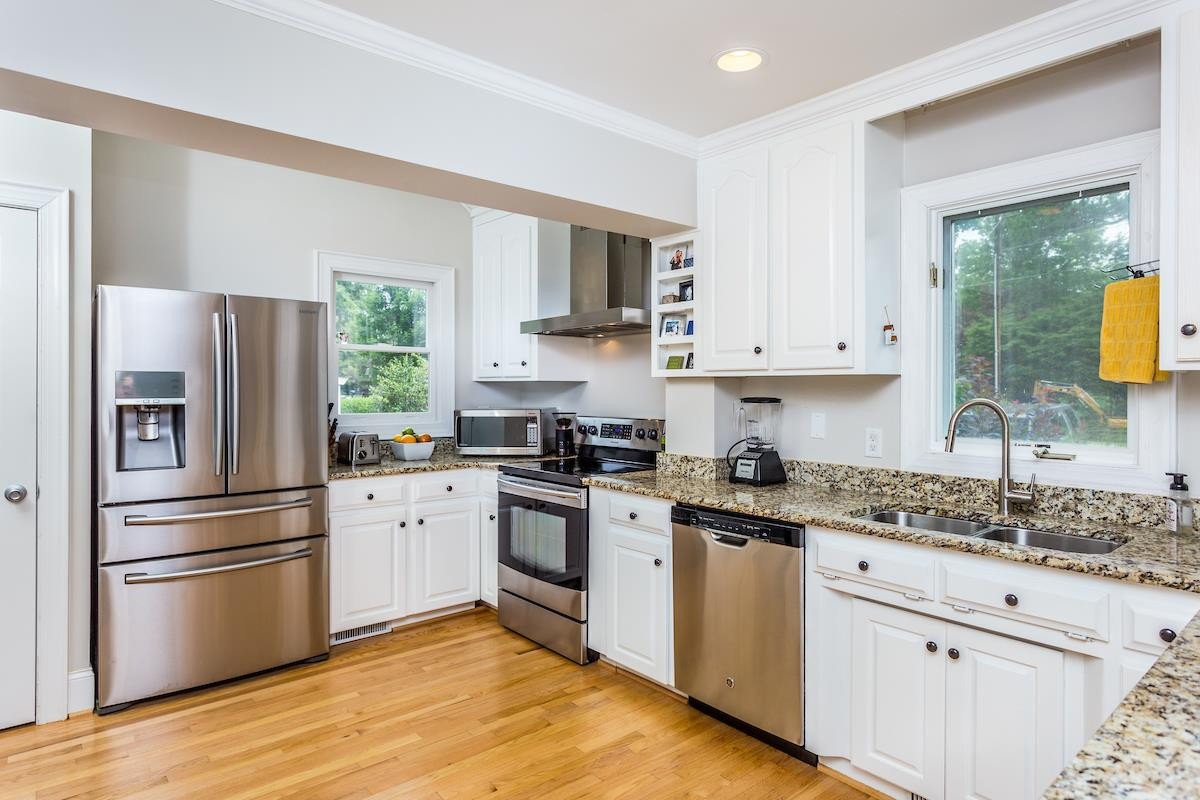 1319 Brooks Avenue Raleigh, NC 27607 - Photo 8 of 25 Photo 8