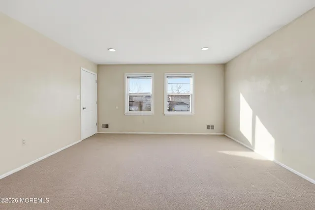 $700,000 | 1163 Cecil Court, Lakewood, NJ 08701