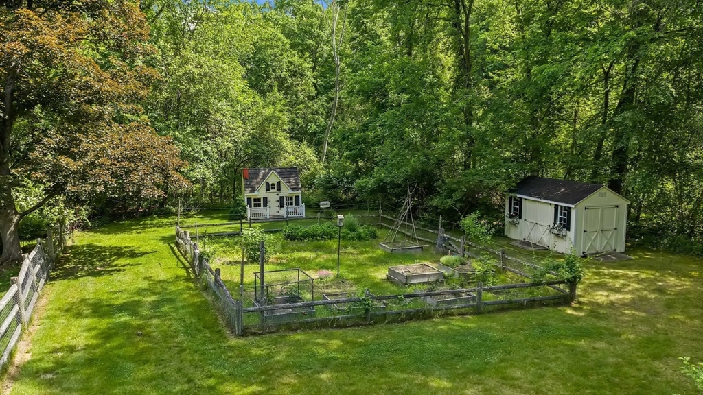 11 Concord Road Wayland, MA 01778 - Photo 30 of 35