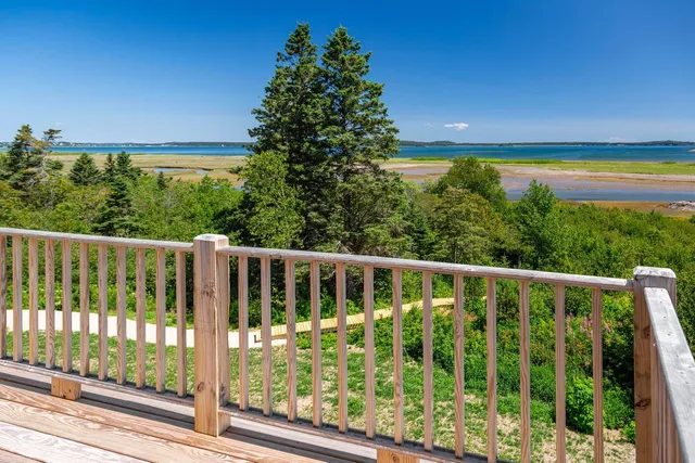 $1,695,000 | 560 South Lubec Road, Lubec, ME 04652