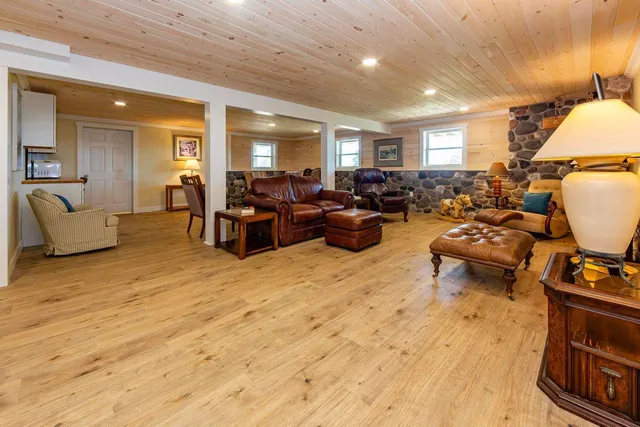 $1,695,000 | 560 South Lubec Road, Lubec, ME 04652