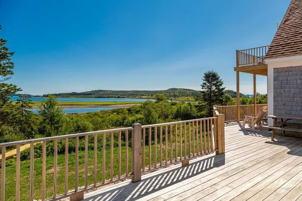 $1,695,000 | 560 South Lubec Road, Lubec, ME 04652