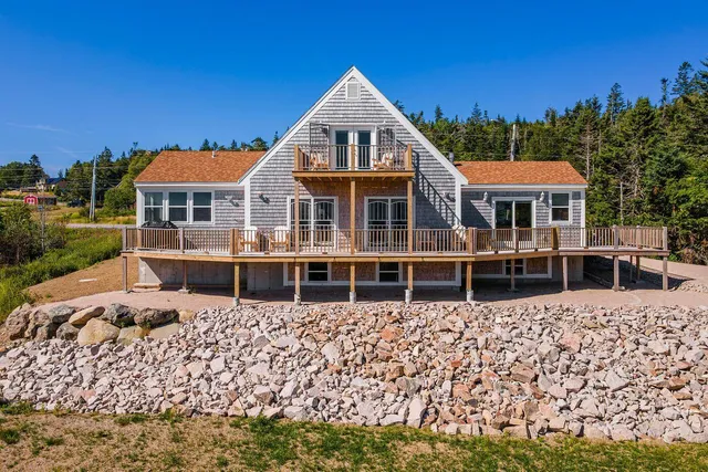 $1,695,000 | 560 South Lubec Road, Lubec, ME 04652