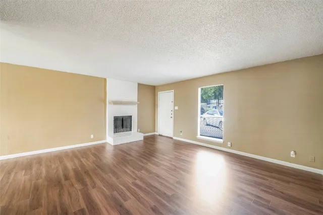 $1,525 | 5412 Atascosa Drive, Unit B, Austin, TX 78744