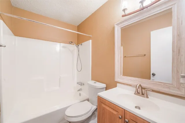 $1,525 | 5412 Atascosa Drive, Unit B, Austin, TX 78744