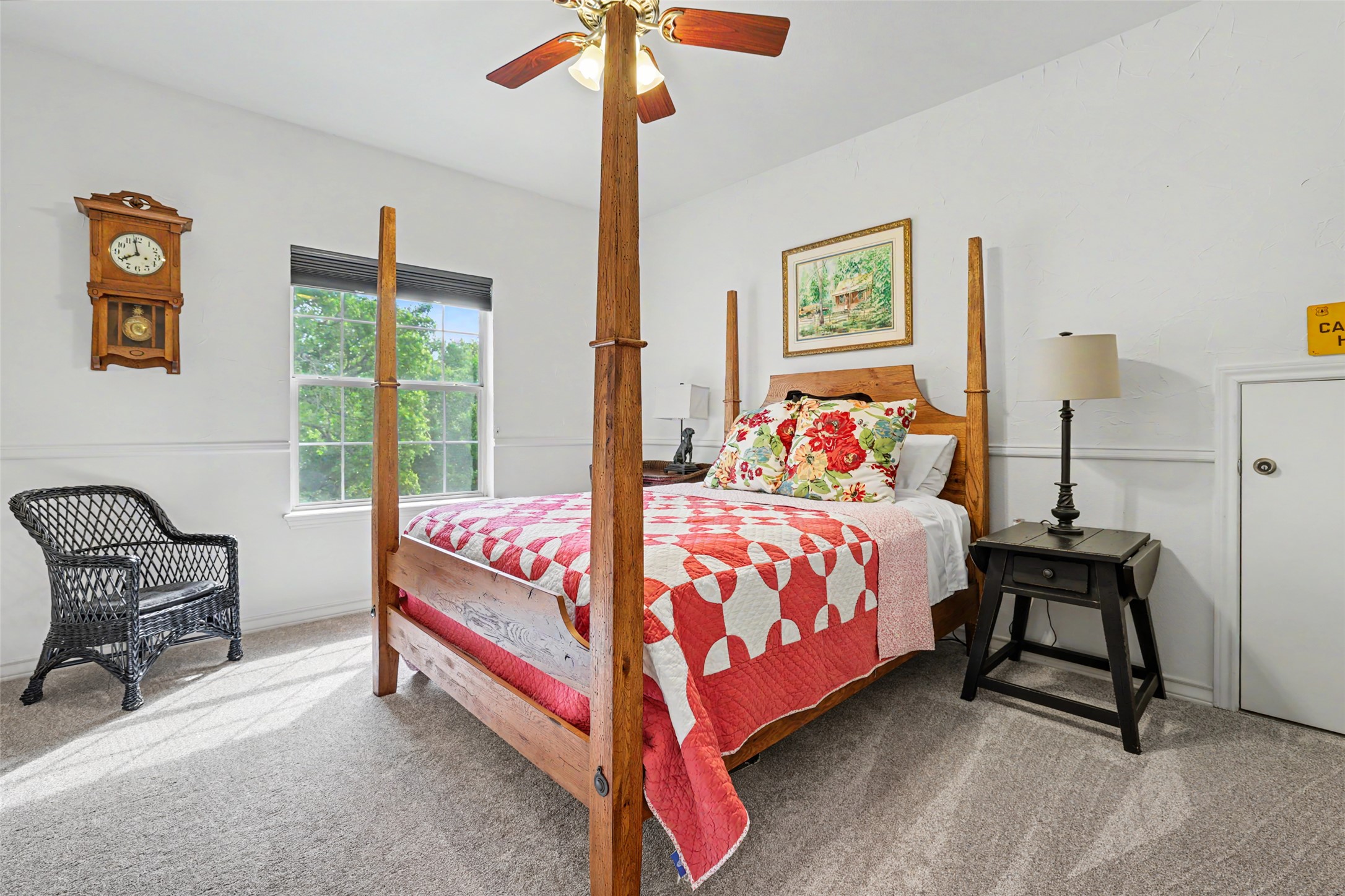 426 Logan Ranch Road Georgetown, TX 78628 - Photo 26 of 40 The 3rd secondary bedroom with a walk in closet