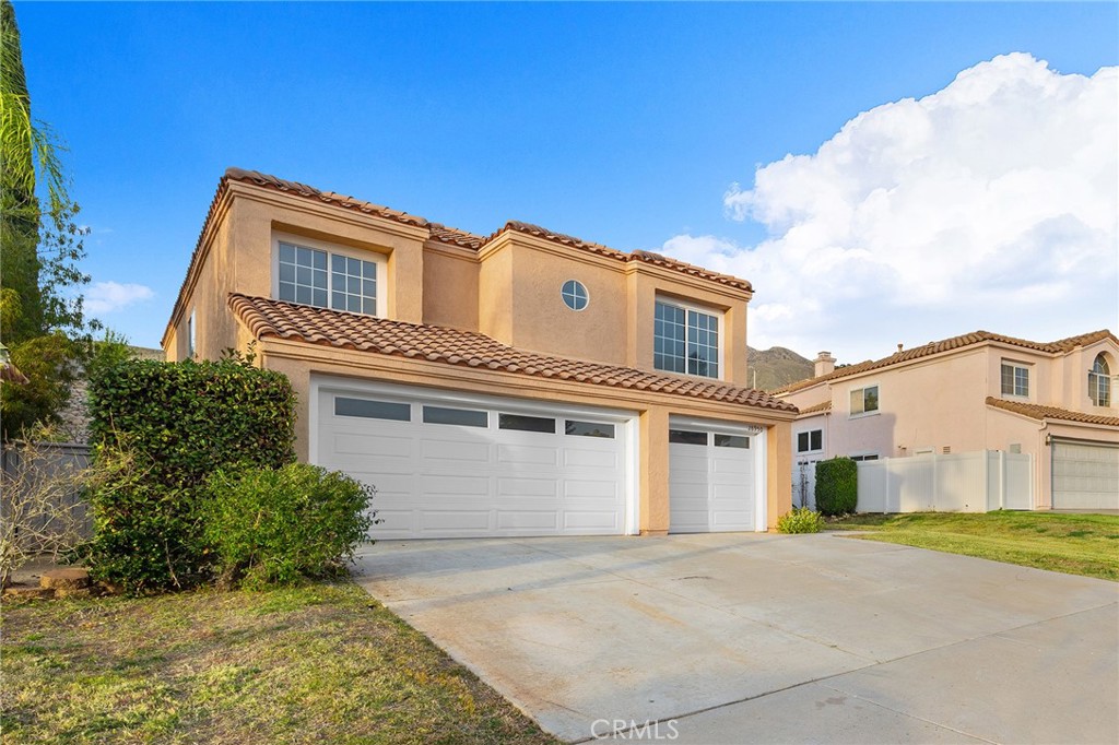 28950 Clear Spring Lane Highland, CA 92346 - Photo 2 of 58