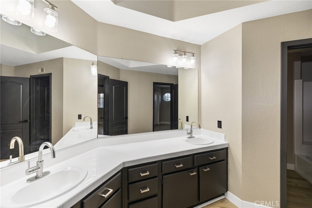 28950 Clear Spring Lane Highland, CA 92346 - Photo 31 of 58
