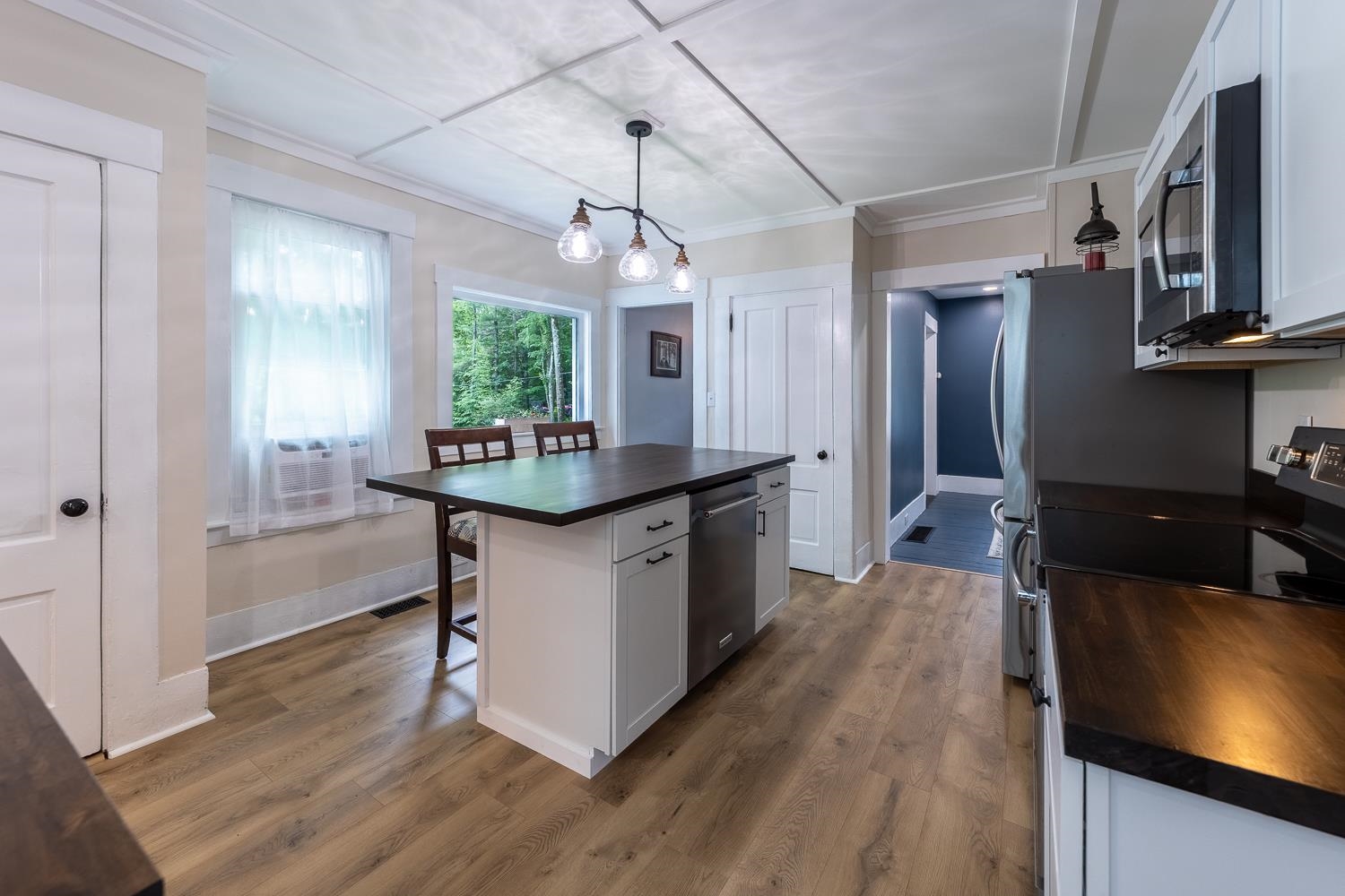 61 High Street Tilton, NH 03276 - Photo 6 of 58