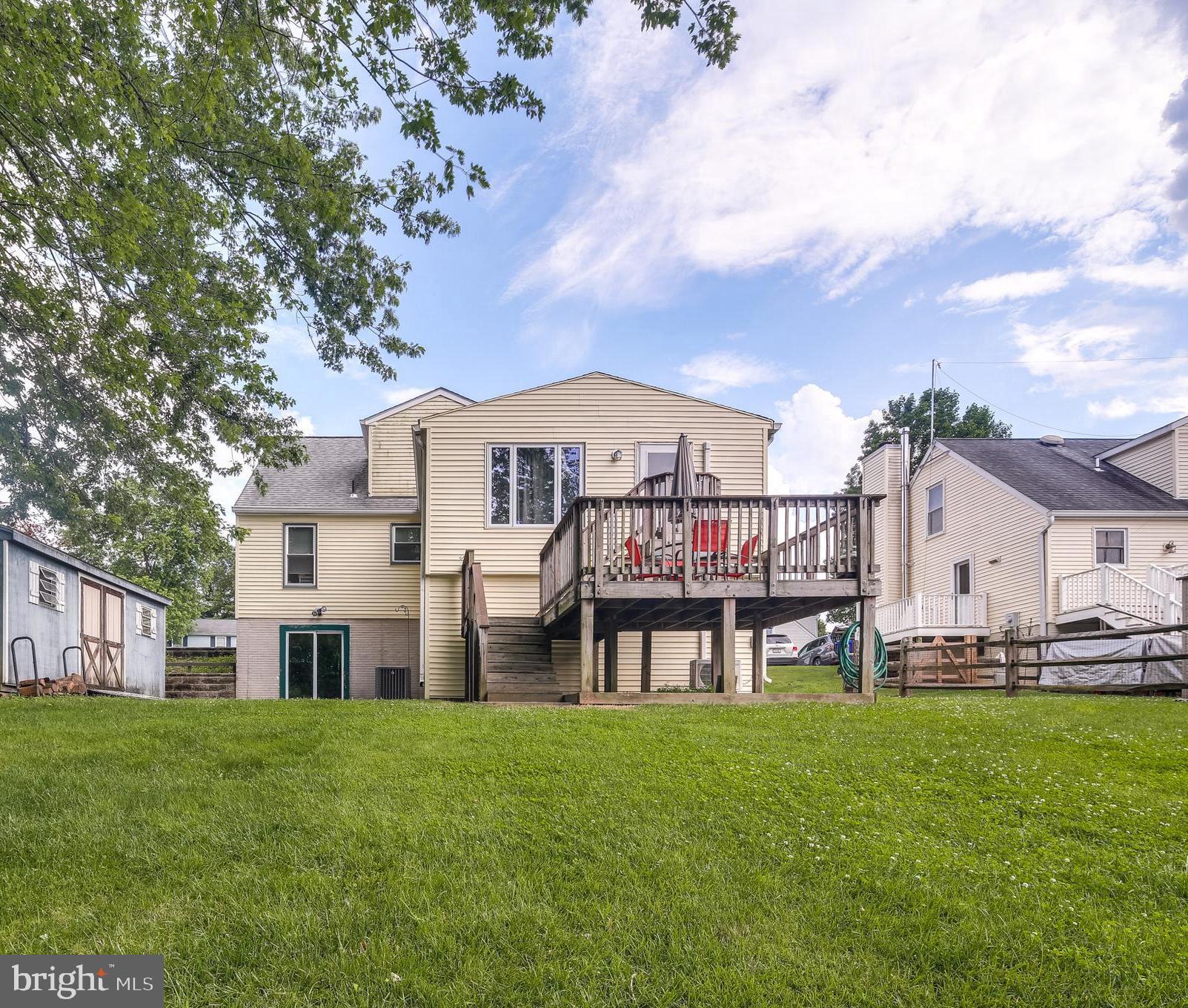 601 Northview Road Mount Airy, MD 21771 - Photo 29 of 31 Rear Fenced-In Yard
