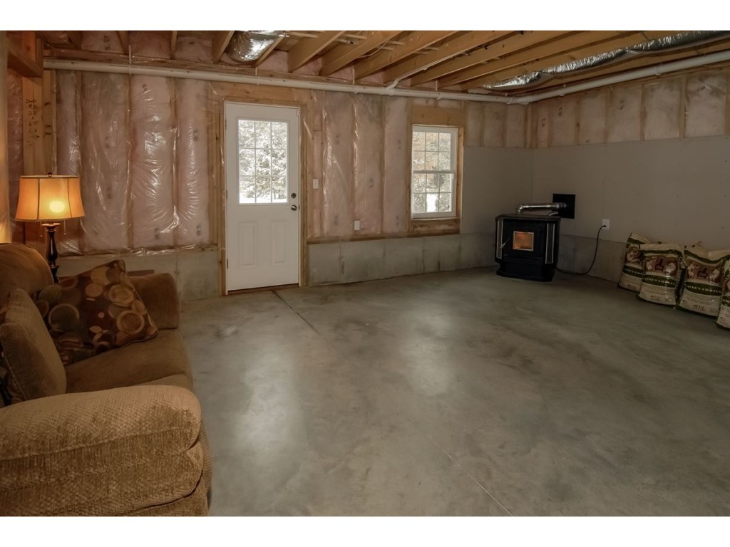 26 Collins Circle Rochester, NH 03867 - Photo 22 of 24
