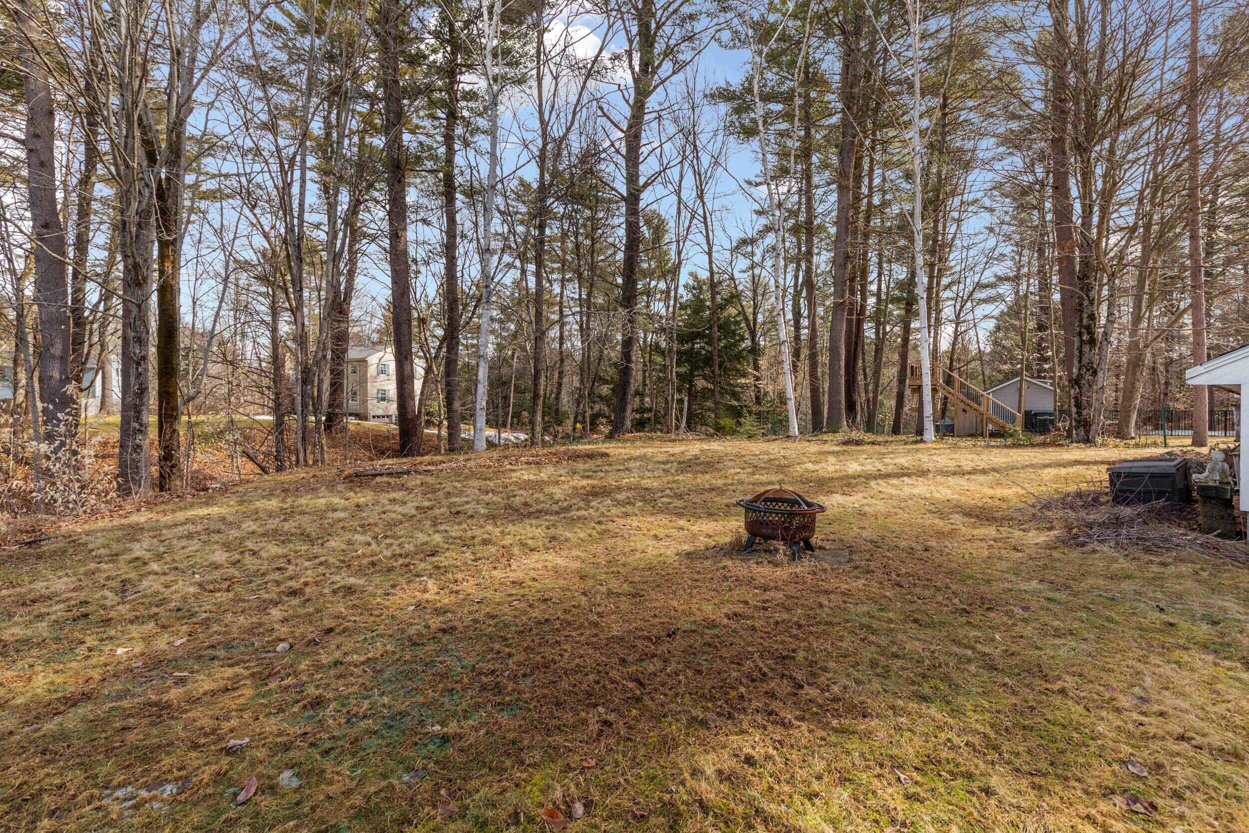 18 Country Charm Road Cumberland, ME 04021 - Photo 38 of 57 36_18 country charm rd, cumberland-36