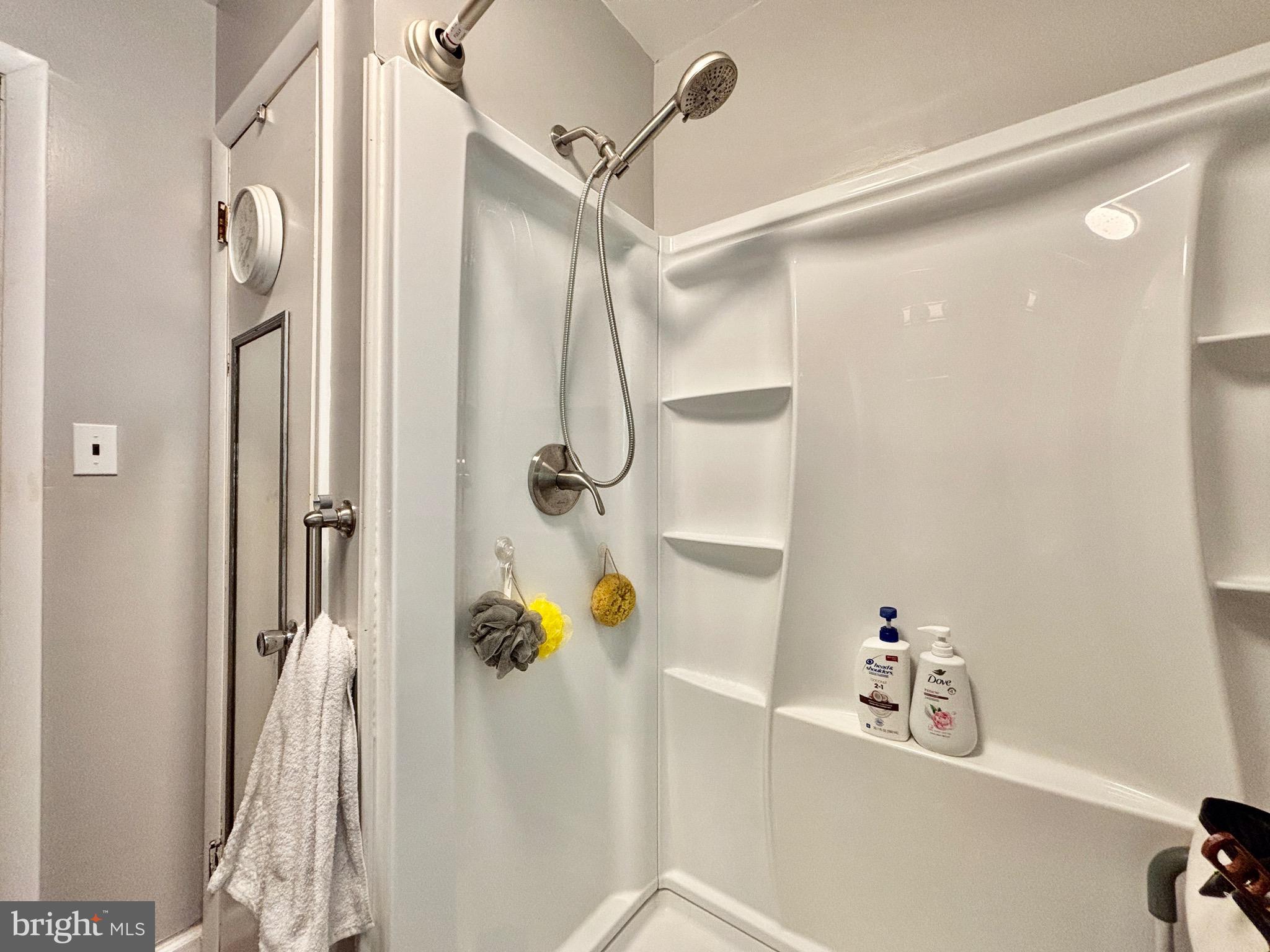 123 South Pemberton Road Pemberton, NJ 08068 - Photo 10 of 16 a bathroom with a shower